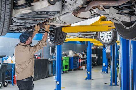 Exhaust Leak Repair Cost: 2023 Price Comparison